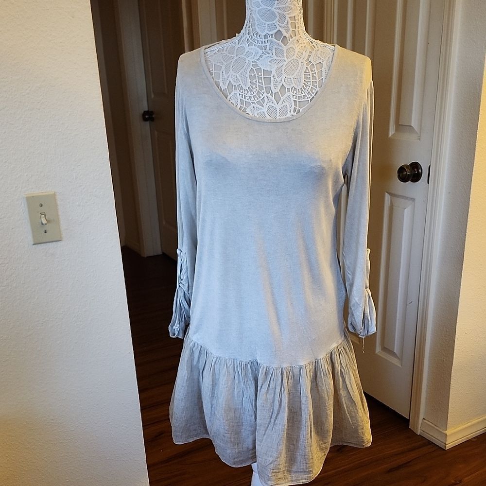 Meo‎ Meli Ruffle Skirt Mini Dress With Roll Button Sleeves